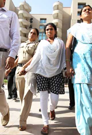 soni sori arrest at Delhi