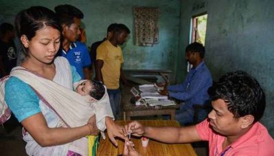 കത്തിക്കുത്ത്, വെടിവെപ്പ്, മാവോയിസ്റ്റ് ആക്രമണം, വോട്ടിങ് യന്ത്രത്തില്‍ ക്രമക്കേട്; ആദ്യഘട്ട വോട്ടെടുപ്പിന്റെ ചിത്രം ഇങ്ങനെ