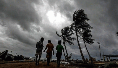 ഫോനി ഇന്ന് ഒഡിഷാ തീരം തൊടും; വേഗത 200 കിലോമീറ്റര്‍; ഒഴിപ്പിച്ചത് 12 ലക്ഷം പേരെ