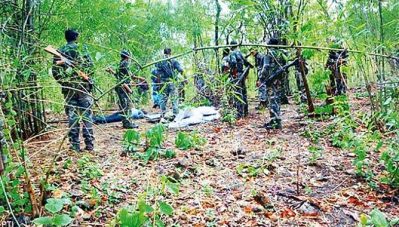 മാവോയിസ്റ്റുകള്‍ വനംവകുപ്പ് ഔട്ട്‌ലറ്റുകള്‍ കത്തിച്ചെന്ന് പൊലീസ്; ദൃശ്യങ്ങള്‍ പുറത്ത്