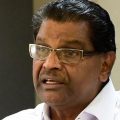 നാവില്ലാത്തതു കൊണ്ടോ വാക്കില്ലാത്തതു കൊണ്ടോ അല്ല ഒന്നും പറയാത്തത്; ഉമ്മന്‍ ചാണ്ടിയെ മറയാക്കി പിന്നില്‍ ഒളിക്കരുത്; ചെന്നിത്തലക്കെതിരെ തിരുവഞ്ചൂര്‍