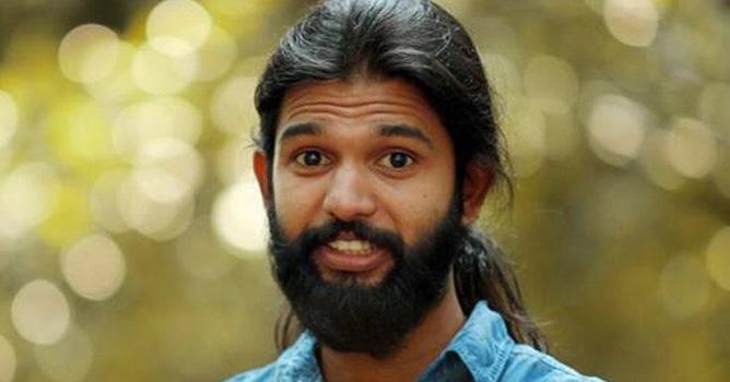 കാറും ജീപ്പും വിറ്റു, ഇനി ബൈക്കില്‍ മാത്രമേ സഞ്ചരിക്കൂ- ഇന്ധന വില വര് ...