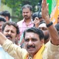 'അന്യദേശതൊഴിലാളികള്‍ ജിഹാദികളായി രൂപാന്തരപ്പെടുന്നു'; അതിഥി സംസ്ഥാന തൊഴിലാളികള്‍ക്കെതിരെ വിദ്വേഷ പരാമര്‍ശവുമായി ബി. ഗോപാലകൃഷ്ണന്‍