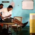 ഡിപ്പോയില്‍ വെള്ളം കയറി; 'തിത്തിത്താരാ.. തിത്തിത്തെയ്...' വഞ്ചിപ്പാട്ടുമായി കെ.എസ്.ആര്‍.ടി.സി ജീവനക്കാര്‍, വീഡിയോ വൈറല്‍