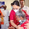എന്‍ഡോസള്‍ഫാന്‍ ഇരകളോട് സര്‍ക്കാരിന് എന്നും കരുതല്‍; ഒപ്പമുണ്ടാകുമെന്ന് പറഞ്ഞ് ദയാബായിയെ സ്‌നേഹത്തോടെ യാത്രയാക്കി: വീണ ജോര്‍ജ്