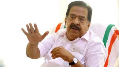 ചുമ്മാ ആരെയെങ്കിലും വെടിവെക്കാനാകുമോ?;അര്‍ജുന്‍ ആയങ്കിയെ വെടിവെക്കാന്‍ നിര്‍ദേശം നല്‍കിയിട്ടില്ലെന്ന് രമേശ് ചെന്നിത്തല