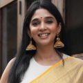 ശ്യാമപ്രസാദ് സാര്‍ ആ ചിത്രത്തിലെ നായികയാകാന്‍ വിളിച്ചപ്പോള്‍ വീട്ടുകാരുടെ അഭിപ്രായം നോ എന്നായിരുന്നു: നൈല ഉഷ