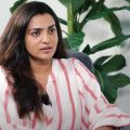 മടങ്ങിയ വയറിലൂടെ കാണുന്നത് എന്റെ കഥാപാത്രത്തിന്റെ പൂര്‍ണതയല്ലേ? എന്തിന് ആവലാതിപ്പെടണം: പാര്‍വതി തിരുവോത്ത്