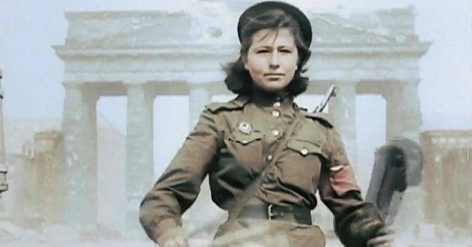 Maria Limanskaya directing traffic at the Brandenburg Gate, 1945