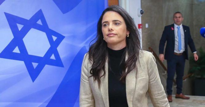 അയലേറ്റ് ഷേക്ക്ഡ ayelet shaked