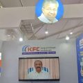 ഐ ഫോൺ, ടാബ്‌ലെറ്റുകൾ, പ്രീമിയം ഹെഡ്ഫോണുകൾ; കൈനിറയെ സമ്മാനങ്ങളുമായി ‘കെ.എഫ്.സി-എന്റെ കേരളം മെഗാ ക്വിസ്'
