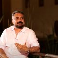 ഓട്ടോയില്‍ വന്നതുകൊണ്ട് അവസരം നഷ്ടമാകേണ്ടെന്ന് കരുതി ദൂരെ ഇറങ്ങി; അവസരത്തിനായി പല തവണ ആ സംവിധായകനെ കണ്ടു: പ്രകാശ് വര്‍മ