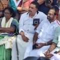 വിവാദങ്ങള്‍ക്കിടെ ബി.ജെ.പി നേതാവിനൊപ്പം വേദി പങ്കിട്ട് പ്രതിപക്ഷനേതാവ്