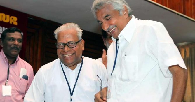 വി.എസ്. അച്യുതാനന്ദനും ഉമ്മന്‍ചാണ്ടിയും V. S. Achuthanandan and Oommen chandy