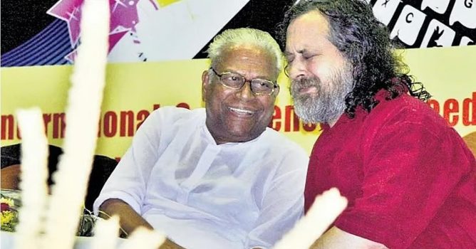 VS Achuthanandan and Free Software Foundation founder Richard Stallman