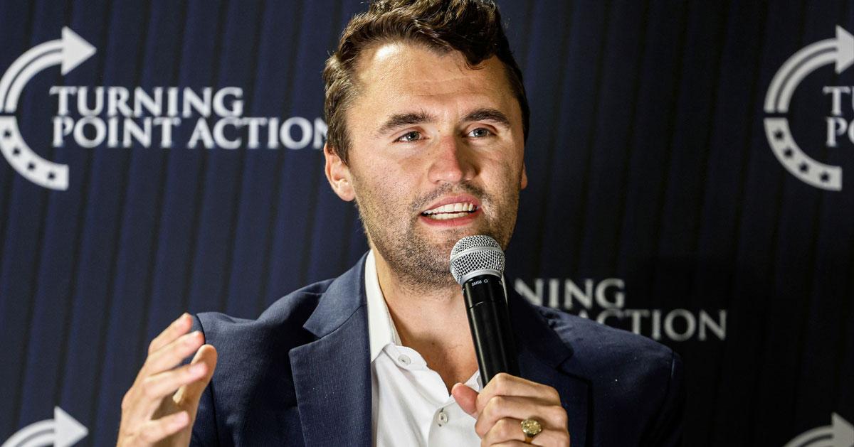 ചാര്ളി കിര്ക്ക് മഹാനായ ദേശസ്നേഹി'; അനുയായി വെടിയേറ്റ് മരിച്ച സംഭവത്തില് ട്രംപ് | DoolNews