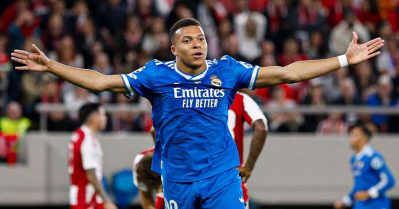 30 സെക്കന്റില്‍ നഷ്ടമായത് ഒന്നാം സ്ഥാനം; സൂപ്പര്‍നേട്ടത്തില്‍ സലയ്ക്ക് പിന്നില്‍ എംബാപ്പെ