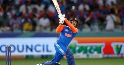 സഞ്ജു ഒരിക്കല്‍ മാത്രം നേടിയ നേട്ടത്തില്‍ മൂന്നാം വട്ടവും; അഭിഷേകിന് സ്‌പെഷ്യല്‍ 'ഹാട്രിക്'