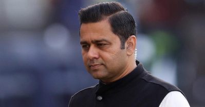 അങ്ങനെയൊരു ബൗളറെ, അവന്‍ ഇനി എത്ര മികച്ചവനാണെങ്കിലും ലോകകപ്പ് കളിപ്പിക്കാനാവില്ല; സൂപ്പര്‍ താരങ്ങളുടെ ഭാവിയെ കുറിച്ച് ചോപ്ര