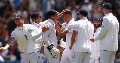 ത്രീ ലയണ്‍സിനെ മറികടന്ന് കങ്കാരുക്കളുടെ തേരോട്ടം; ബോക്‌സിങ് ഡേ ടെസ്റ്റിലും പ്രതീക്ഷ മങ്ങുന്നു...