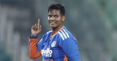 ഐ.സി.സിയുടെ ഒന്നാം റാങ്കിനൊപ്പം ഇനി സൂപ്പര്‍നേട്ടത്തിലും തലപ്പത്ത്; ദീപ്തി തിളങ്ങുന്നു