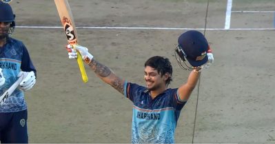 വീരനെ വെട്ടിയ 'വമ്പന്‍'; കലക്കന്‍ സെഞ്ച്വറിയില്‍ പിറന്നത് കിടിലന്‍ റെക്കോഡ്; ഇവര്‍ ഹൈദരാബാദിന്റെ വജ്രായുധങ്ങള്‍!