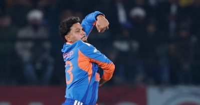 ബുംറയും ചക്രവര്‍ത്തിയുമൊക്കെ ഏറെ പിന്നില്‍; സിംഹാസനം കൈക്കലാക്കി കുല്‍ദീപ്