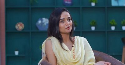 മെലിഞ്ഞ് ഉണങ്ങി കോലം കെട്ടല്ലോ എന്ന ചോദ്യവും ഫുഡ് കഴിച്ച് ഹെല്‍ത്തിയാവണമെന്ന പറച്ചിലും രണ്ടാണ്: മീനാക്ഷി