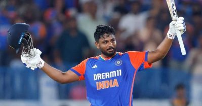 ഒന്നല്ല, ഒറ്റ സിക്‌സില്‍ പറന്നത് ഇരട്ട നേട്ടം; ഏറെ നാളായി കാത്തിരുന്നാലെന്താ... സഞ്ജു യൂ ബ്യൂട്ടി!