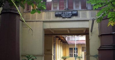 മെമ്മറി കാര്‍ഡ് തിരുത്തിയത് അതിജീവിതയുടെ സ്വകാര്യത ലംഘനമെന്ന് ഹൈക്കോടതി; തിരുത്തി വിചാരണക്കോടതി; അസാധാരണ നടപടി