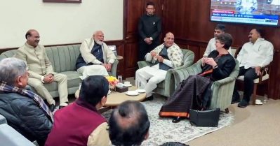 വയനാട്ടിലെ കാര്യങ്ങള്‍ എങ്ങനെയെന്ന് മോദി, പുരോഗമിക്കുന്നുവെന്ന് പ്രിയങ്ക, കേന്ദ്രമനുവദിച്ച കടം ചെലവഴിക്കേണ്ടത് കഴിഞ്ഞ മാര്‍ച്ചിനുള്ളില്‍