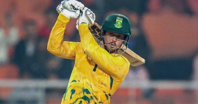 വെടിക്കെട്ട് നടത്താനാവാതെ ഡി കോക്ക്; ആരും ആഗ്രഹിക്കാത്ത നേട്ടത്തില്‍ ഒന്നാമത്