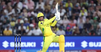 വിക്കറ്റ് കീപ്പിങ്ങും ബാറ്റിങ്ങും മാത്രമല്ല, ബൗളിങ്ങും വശമുണ്ടേ; വീണ്ടും ഞെട്ടിച്ച് 'രാജസ്ഥാന്റെ വിക്കറ്റ് കീപ്പര്‍'