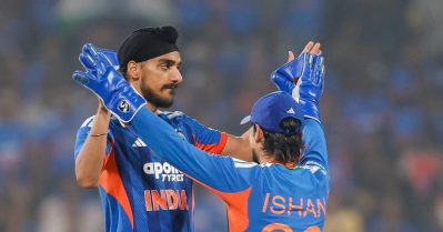 സര്‍വാധിപത്യം; കാര്യവട്ടത്തും കിവികളെ തകര്‍ത്ത് ഇന്ത്യ