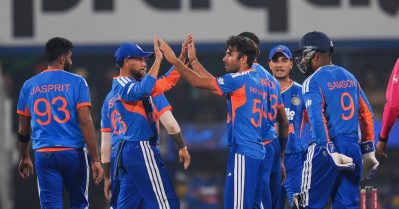 ഇനി പാകിസ്ഥാനെ ഇറക്കിവിടും, ഒന്നാമതാകും; രണ്ട് മത്സരം ശേഷിക്കെ പരമ്പര ജയിച്ച ഇന്ത്യയ്ക്ക് ചരിത്രനേട്ടം