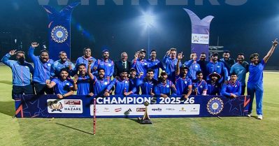 കലാശപ്പോരില്‍ സൗരാഷ്ട്രയെ തകര്‍ത്തെറിഞ്ഞു; കന്നി കിരീടമുയര്‍ത്തി വിദര്‍ഭ