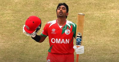 ലോകകപ്പില്‍ ചരിത്രം സൃഷ്ടിച്ച് ഒമാന്‍ ഓപ്പണര്‍; കൈപിടിയിലൊതുക്കിയത് സഹതാരം ഒരാഴ്ച മുമ്പ് സ്വന്തമാക്കിയ നേട്ടം!
