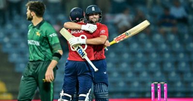 4- 0!! പാകിസ്ഥാനോട് ഒരിക്കല്‍ പോലും പരാജയമറിയാത്ത ഇംഗ്ലീഷ് പട