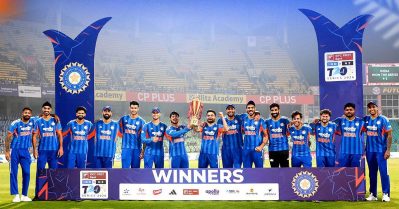 ഇങ്ങനെയാരു മത്സരം ലോക ചരിത്രത്തില്‍ രണ്ടാമത്; ഇന്ത്യയുടെ പടയോട്ടം തുടരും...