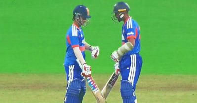 തിളങ്ങിയത് തിലകല്ല; ലോകകപ്പിന് മുമ്പ് യു.എസ്.എയ്‌ക്കെതിരെ സെഞ്ച്വറിയടിച്ച് ജഗദീശന്‍!