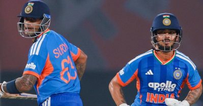 'പ്രോട്ടിയാസിന്റെ കിളിപറത്തി ഇന്ത്യ'; സന്നാഹ മത്സരമാണെന്ന പരിഗണന പോലും കൊടുത്തില്ല, എല്ലാവരും അടിയോടടി