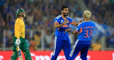 ബുംറ മാജിക് തുടങ്ങി മക്കളേ... സൂപ്പര്‍ 8ല്‍ പ്രോട്ടിയാസിന് 'ഇരട്ട' പ്രഹരം!