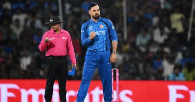 നാല് ഓവറില്‍ ഏഴ് റണ്‍സിന് നാല് വിക്കറ്റ്! ഈ 41ാം വയസാണോ ഇങ്ങേരുടെ പ്രൈം?