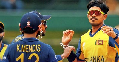 ഒമാനെ ചാമ്പലാക്കി ലങ്ക; ലോകകപ്പിന്റെ റെക്കോഡ് ലിസ്റ്റിലേക്ക് വീണ്ടും കുതിപ്പ്, ഇന്ത്യ വരെ പിന്നില്‍!