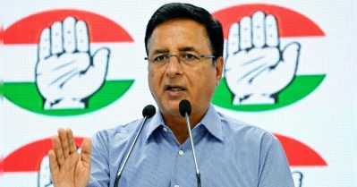 കര്‍ഷകരെ ബലികഴിച്ച യു.എസ്-ഇന്ത്യ കരാര്‍; മോദി സര്‍ക്കാര്‍ രാജ്യതാത്പര്യങ്ങള്‍ വിട്ടുവീഴ്ച ചെയ്തു: സുര്‍ജേവാല