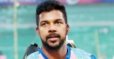 അദ്ദേഹത്തിന് ന്യൂ ബോള്‍ തന്നെ നല്‍കണം; നിര്‍ദേശവുമായി വരുണ്‍ ആരോണ്‍