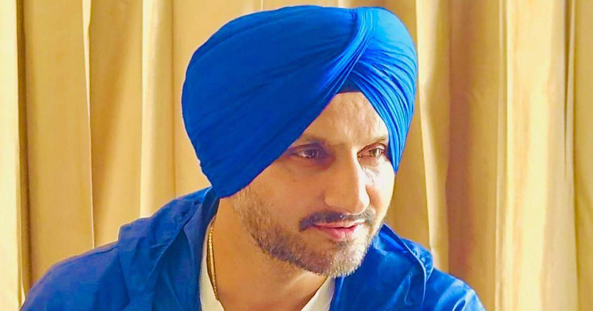 Harbhajan Singh says children should not be allowed on social media before the age of 16