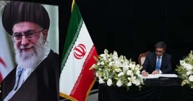 ഖാംനഇയുടെ കൊലപാതകത്തില്‍ അനുശോചിച്ച് ഇന്ത്യ; വിദേശകാര്യ സെക്രട്ടറി ഇറാന്‍ എംബസിയില്‍