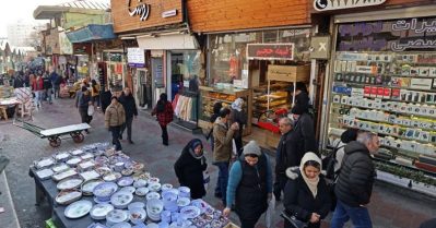 അവശ്യവസ്തുക്കള്‍ വാങ്ങാം; പണം യുദ്ധത്തിന് ശേഷം മതിയെന്ന് ഇറാനിലെ സൂപ്പര്‍ മാര്‍ക്കറ്റുകള്‍