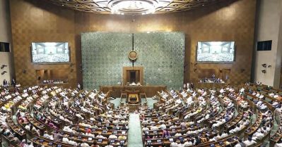 ലോക്‌സഭാ സീറ്റുകള്‍ വര്‍ധിപ്പിച്ച് വനിതാ സംവരണത്തിനൊരുങ്ങി കേന്ദ്രം; വര്‍ധിപ്പിക്കുന്ന 273 സീറ്റുകള്‍ വനിതകള്‍ക്ക്